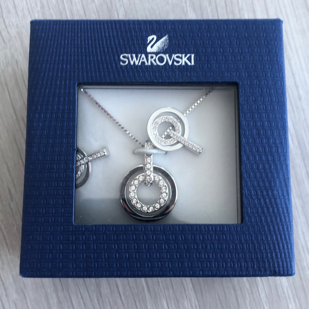 Swarovski Ladies Necklace and Earring Set.